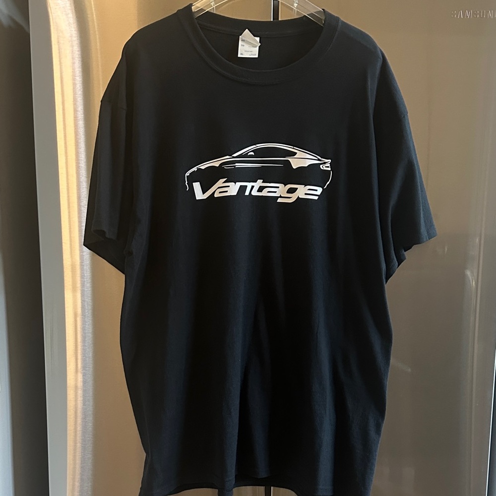 Black Aston Martin Vantage Graphic T-Shirt